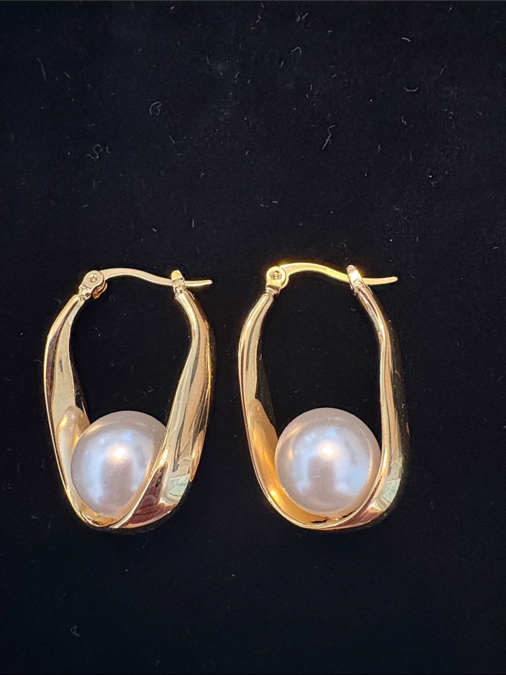Gold Pearl Oval Hoop Earrings - Elegant Women’s Jewelry